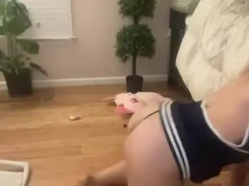 Blondestuff4k  live sex cam