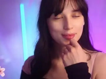 Horneyjozy  live sex cam