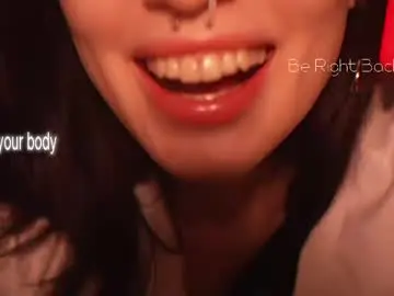 Horneyjozy  live sex cam