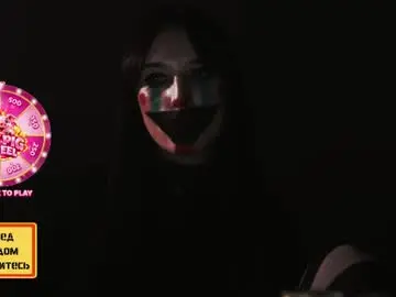 Horneyjozy  live sex cam