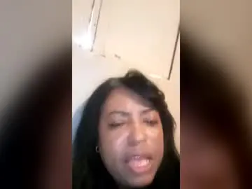 Indiaafit  live sex cam
