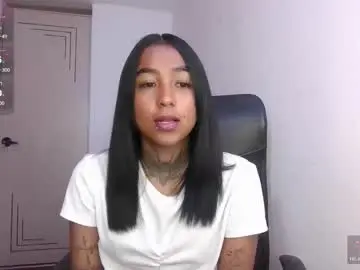 Kitty_moon2  live sex cam