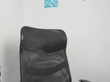 Kitty_moon2  live sex cam