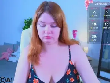 Lilly_pretty_love  live sex cam
