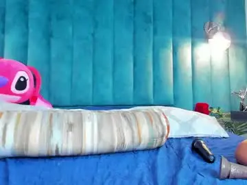 Mia_ellieth  live sex cam