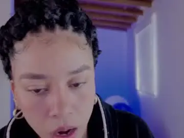 Nicollbashel  live sex cam