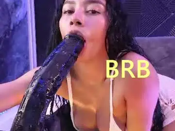 Nicollbashel  live sex cam
