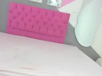 Pau_horny  live sex cam