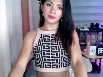 Pia_xxx  live sex cam