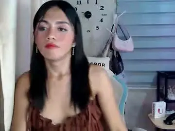 Pia_xxx  live sex cam