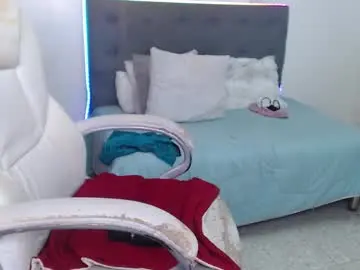 Rosse_s  live sex cam