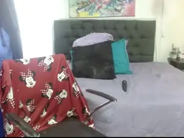 Rosse_s  live sex cam