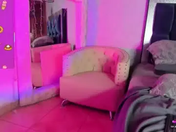 Taissa_  live sex cam