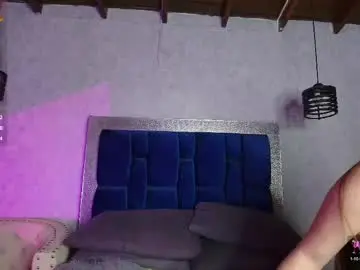 Taissa_  live sex cam