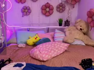 Awawrin  live sex cam