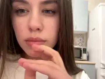 Geniegrimmett  live sex cam