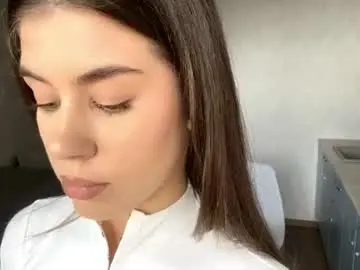 Geniegrimmett  live sex cam