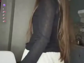 Geniegrimmett  live sex cam