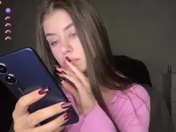 Geniegrimmett  live sex cam