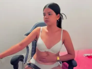 Latin_princess_18  live sex cam