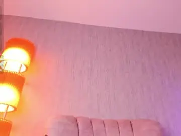 Lunar_leen  live sex cam