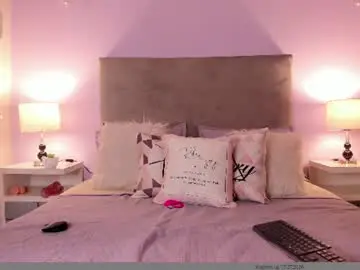Mayteminaj  live sex cam