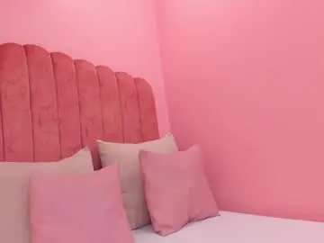 Mia_ose  live sex cam