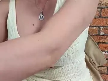 Mrscummings  live sex cam