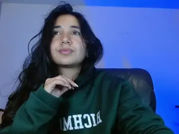 Nahomy_rain  live sex cam