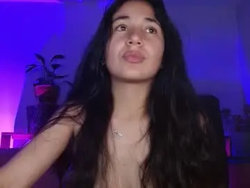 Nahomy_rain  live sex cam