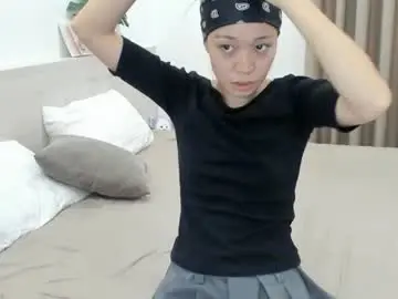 Sophia_squirtits  live sex cam