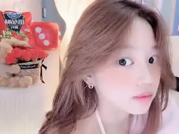 Yany521  live sex cam