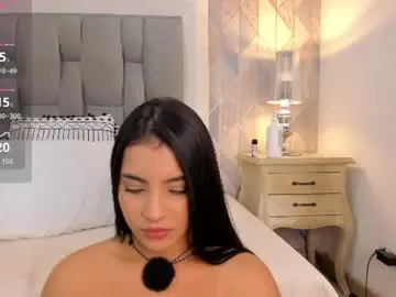 Zharia_lux25  live sex cam