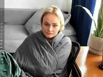 Ann_hunter  live sex cam