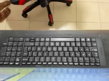 Caramelo_hot11  live sex cam