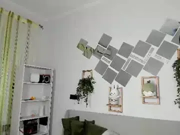 Crazy_selfi  live sex cam
