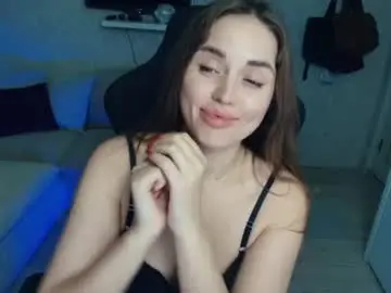 Crystalemily  live sex cam