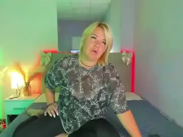 Curlydreams  live sex cam