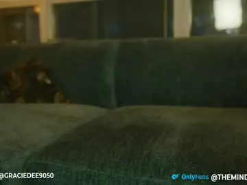 Graciedee9050  live sex cam