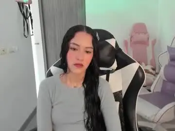 Kaylie_xxx  live sex cam