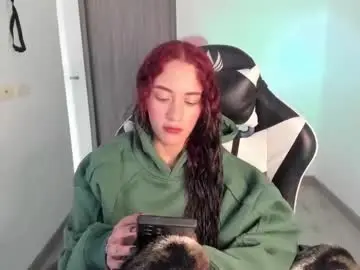 Kaylie_xxx  live sex cam