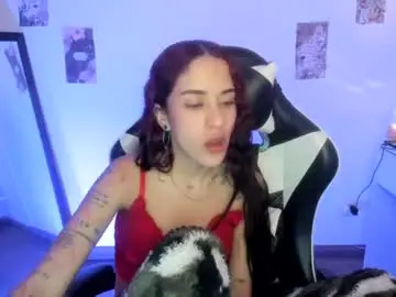 Kaylie_xxx  live sex cam