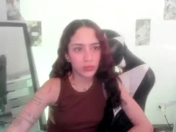 Kaylie_xxx  live sex cam