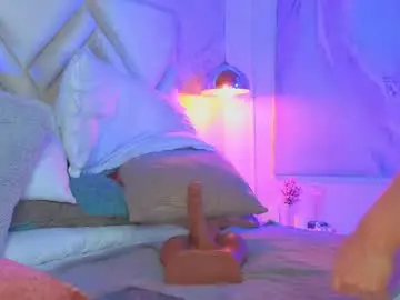 Kylle_2050  live sex cam