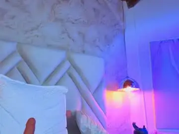Kylle_2050  live sex cam