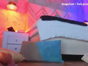 Kylle_2050  live sex cam