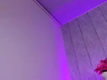 Lilith_velvet  live sex cam