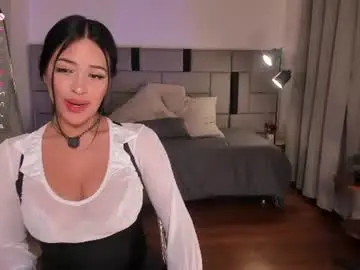 Luci_naughty_  live sex cam