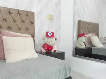 Mia_kity  live sex cam