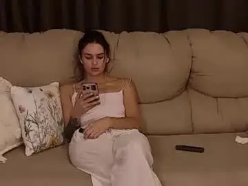 Milaasweety  live sex cam